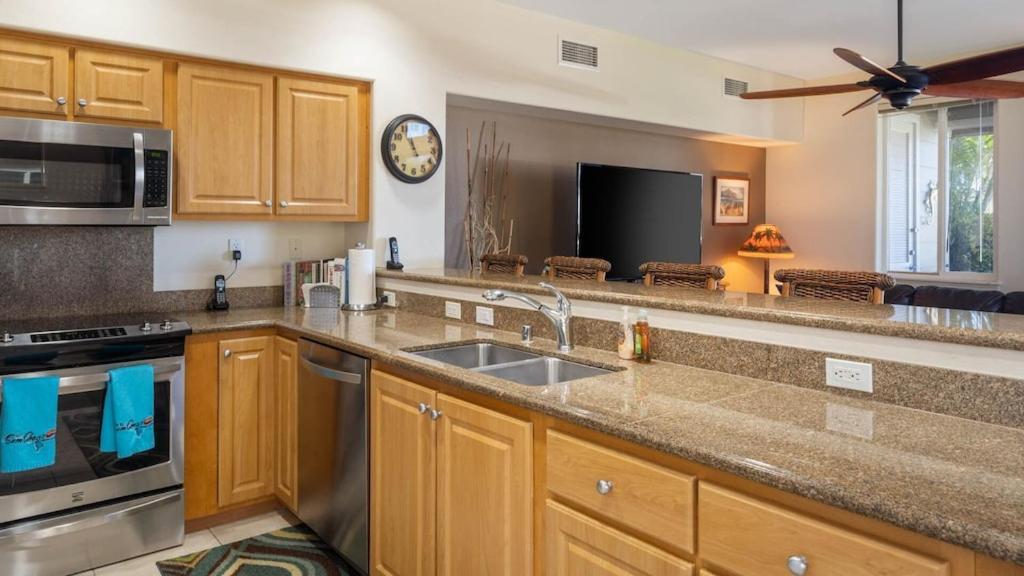 3 Bedroom Amazing Location Acn4 Kailua-Kona Bagian luar foto